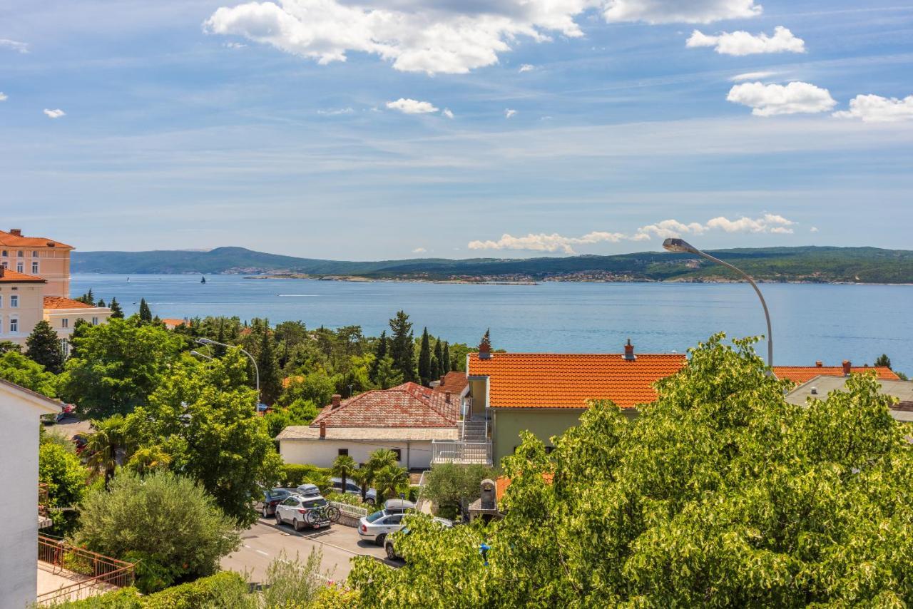 Summer Breeze Lägenhet Crikvenica Exteriör bild